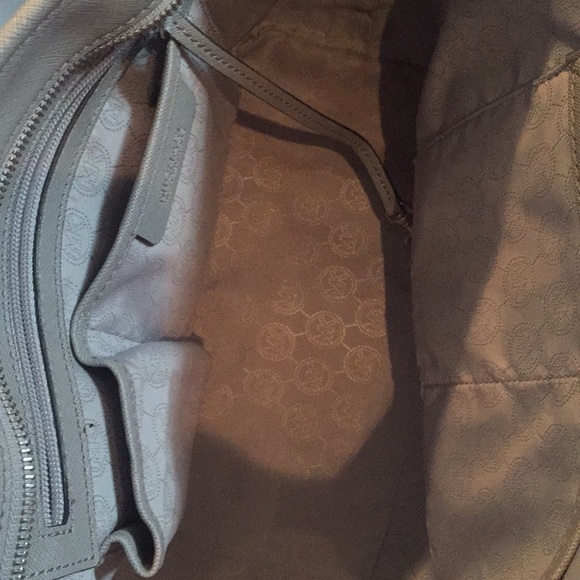 Michael Kors Gray Purse - Picture 5 of 6